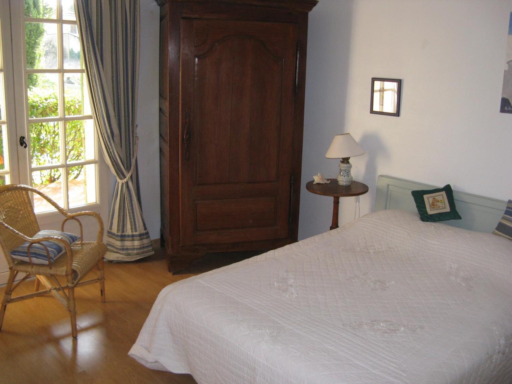 Clos Sainte-Garde Saint Didier  ภายนอก รูปภาพ